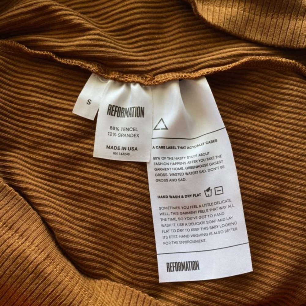 Reformation Ribbed Short Sleeve Dress in Rust - Picture 3 of 4